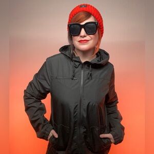 VOLCOM / Black Windbreaker Jacket / Size Large 14